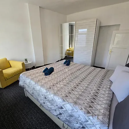 Comfortable Apartment *